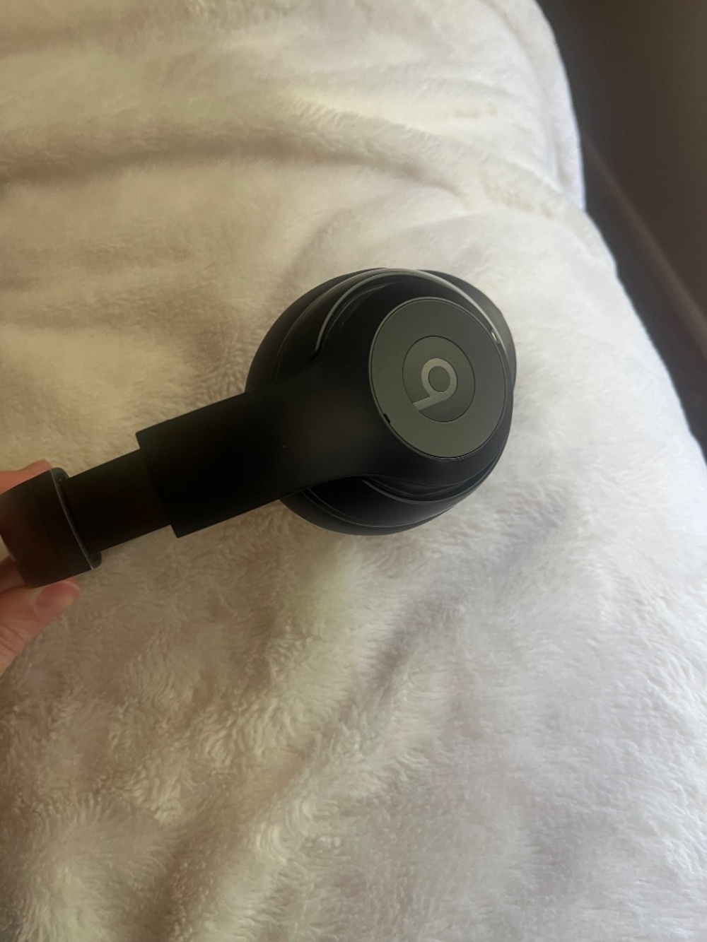 Beats Studio Pro - Picture 2 of 4